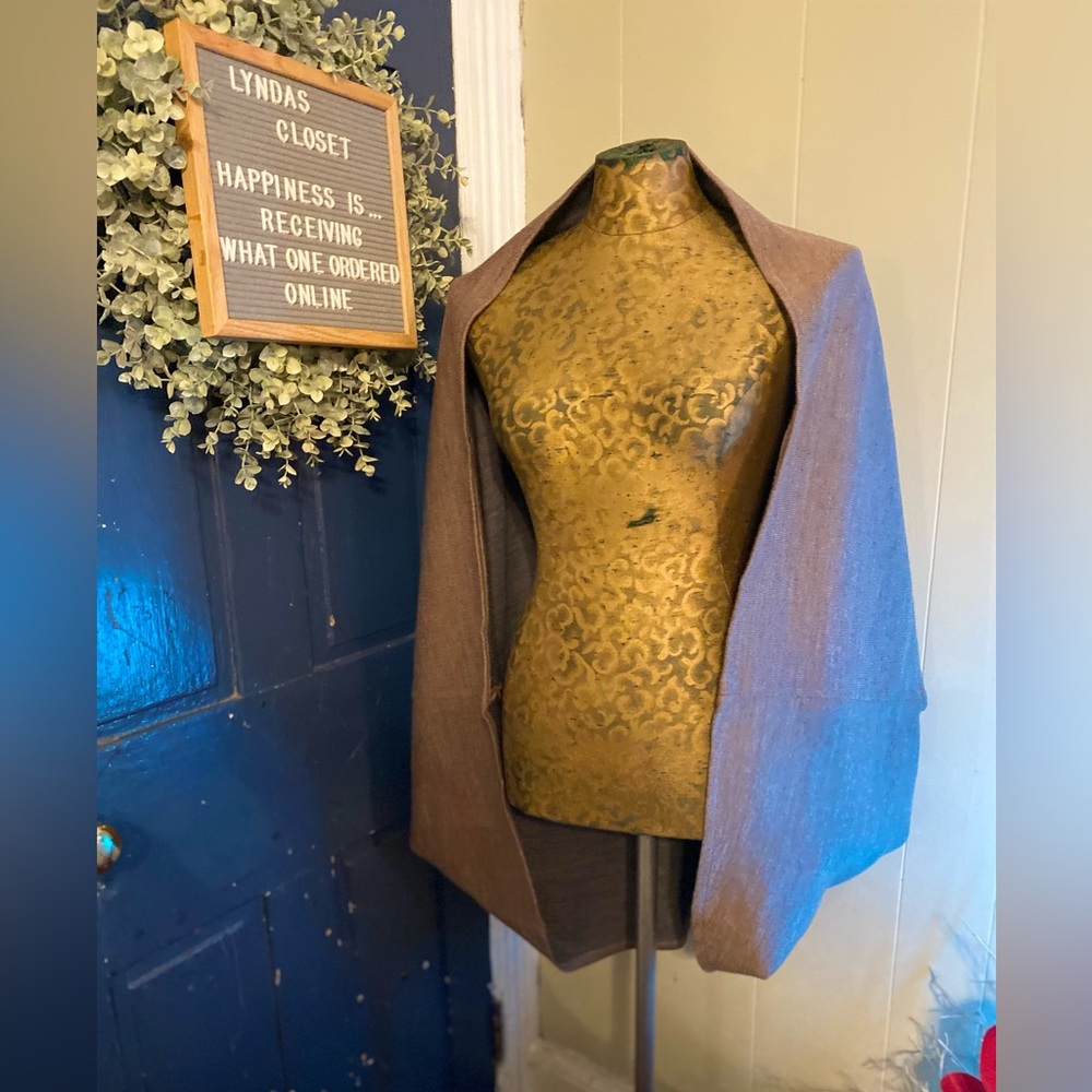 Steve Madden Shawl Brown on the outside Grey on the inside